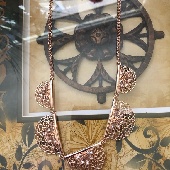 Rose Gold Tone five Disc Necklace with stone - Picture 8 of 8